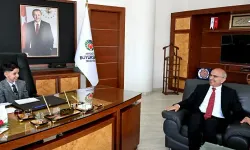 Malatya Belediye Başkanı Sami Er Koltuğunu Hafız Muhammed’e Devretti