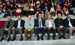 Cemal Mithat’ın "Yetenek Sirkiniz" Gösterisi Büyüledi