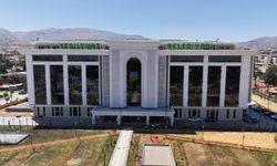 Yeşilyurt Belediye Meclisi’nden Deprem Sonrası Yapılar İçin Elektrik Aboneliği Kararı