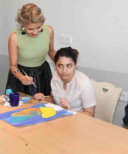 Otizmli Çocukların Renkli Dünyası Sanatla Buluşuyor