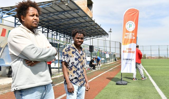 Uluslararası Yeşilyurt Futbol Turnuvası Coşkuyla Devam Ediyor