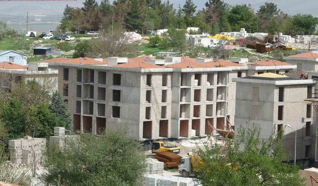 Başpınar’da Deprem Konutları Yükseliyor! Yıl Sonuna Kadar Teslim