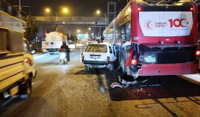 Malatya’da Trambüs ile Kamyonet Çarpıştı