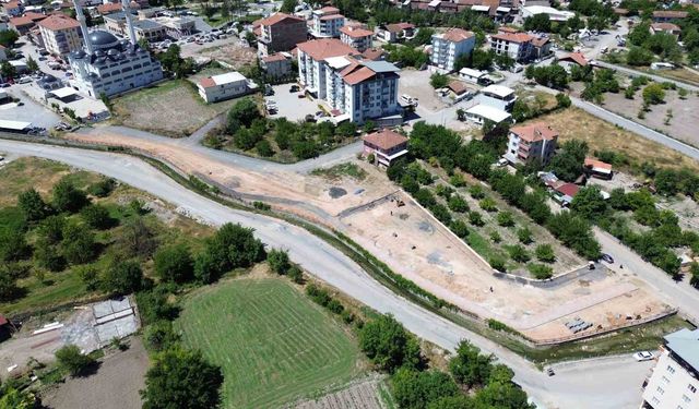 Battalgazi Alacakapı Mahallesi'ne Yeni Parkla Yeşil Nefes