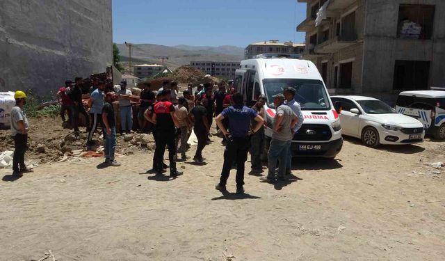 Malatya’da Şantiyede Kavga! 3 İşçi Yaralandı