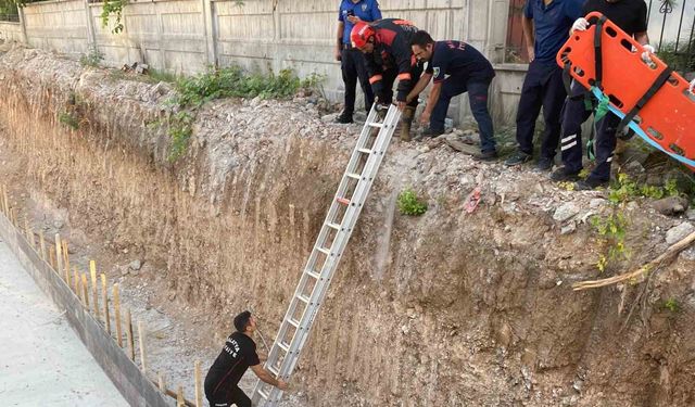 Malatya'da İnşaat Temeline Düşen Kişi İtfaiye Tarafından Kurtarıldı