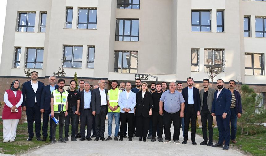 Ak Parti Heyeti Doğanşehir’de İncelemelerde Bulundu