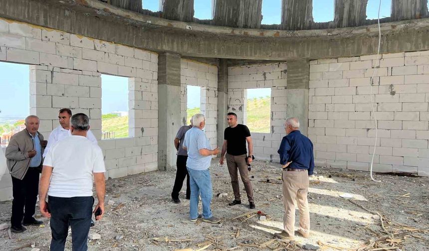 Başkan Ulutaş Esenli Mahallesi’nde Vatandaşlarla Buluştu